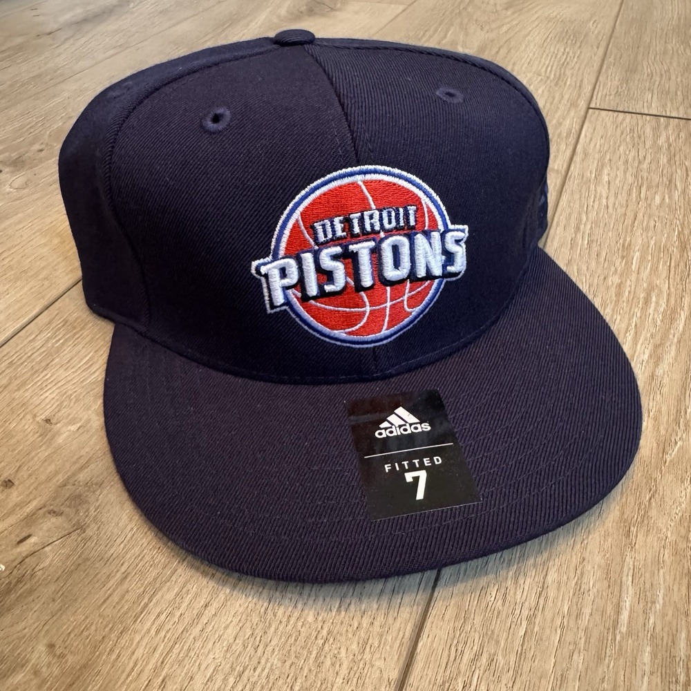 NWT Detroit Pistons NBA‎ Adidas fitted Hat Size 7 Bank Shot Pro Shape Blue Cap